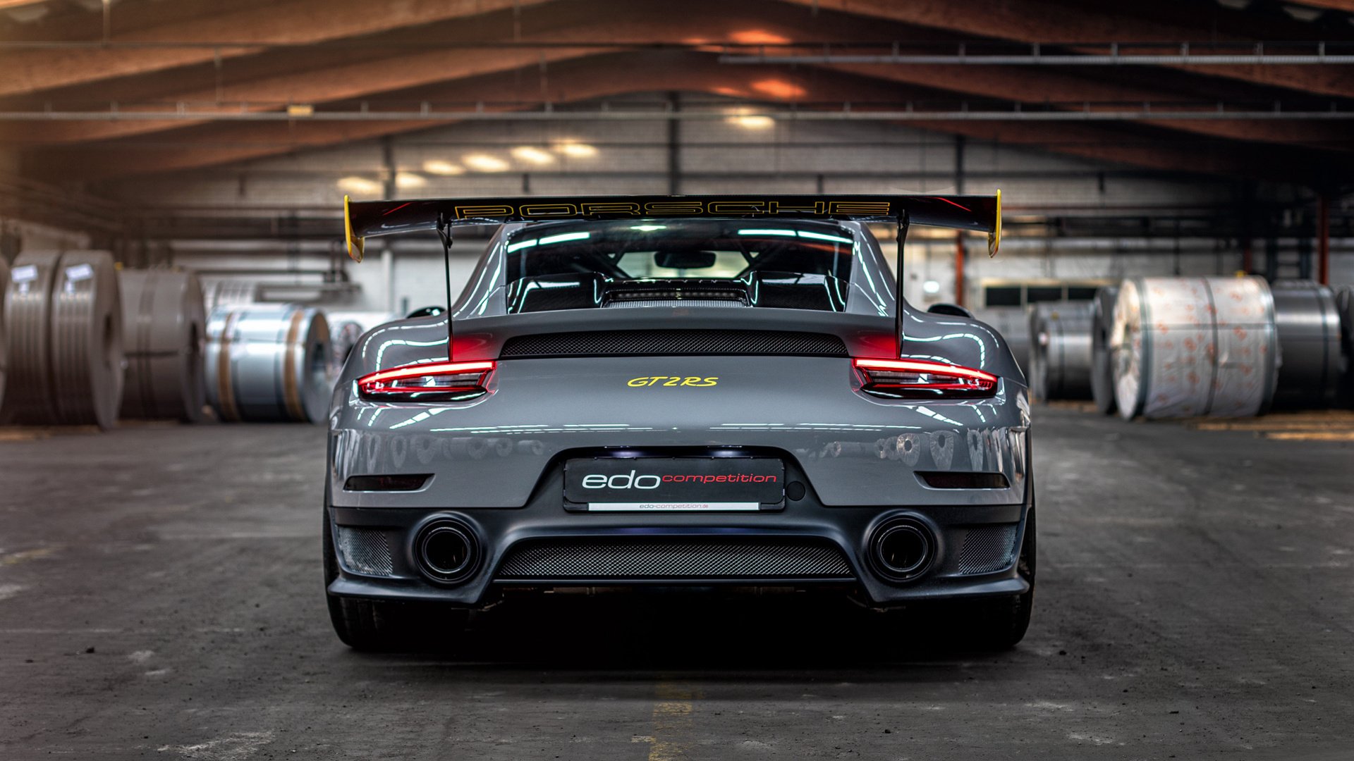 德甲球队利用情绪波动曲线预测关键时刻战术执行效率,情绪波动理论