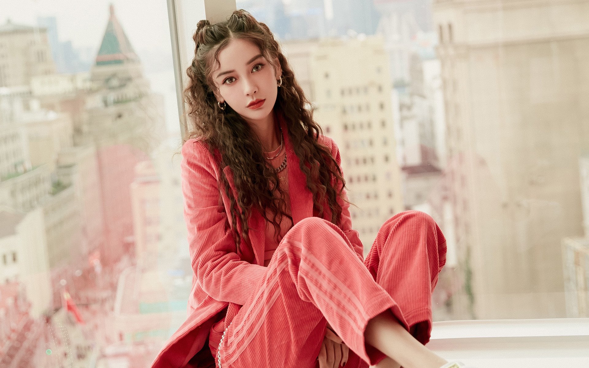 苏炳添百米冲刺再创佳绩，苏炳添百米冲刺成绩